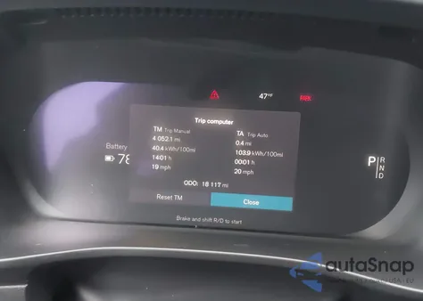 2022 Volvo C40 Recharge Pure Electric P8 Ultimate z USA, uszkodzony, nr VIN YV4ED3GB4N2006766